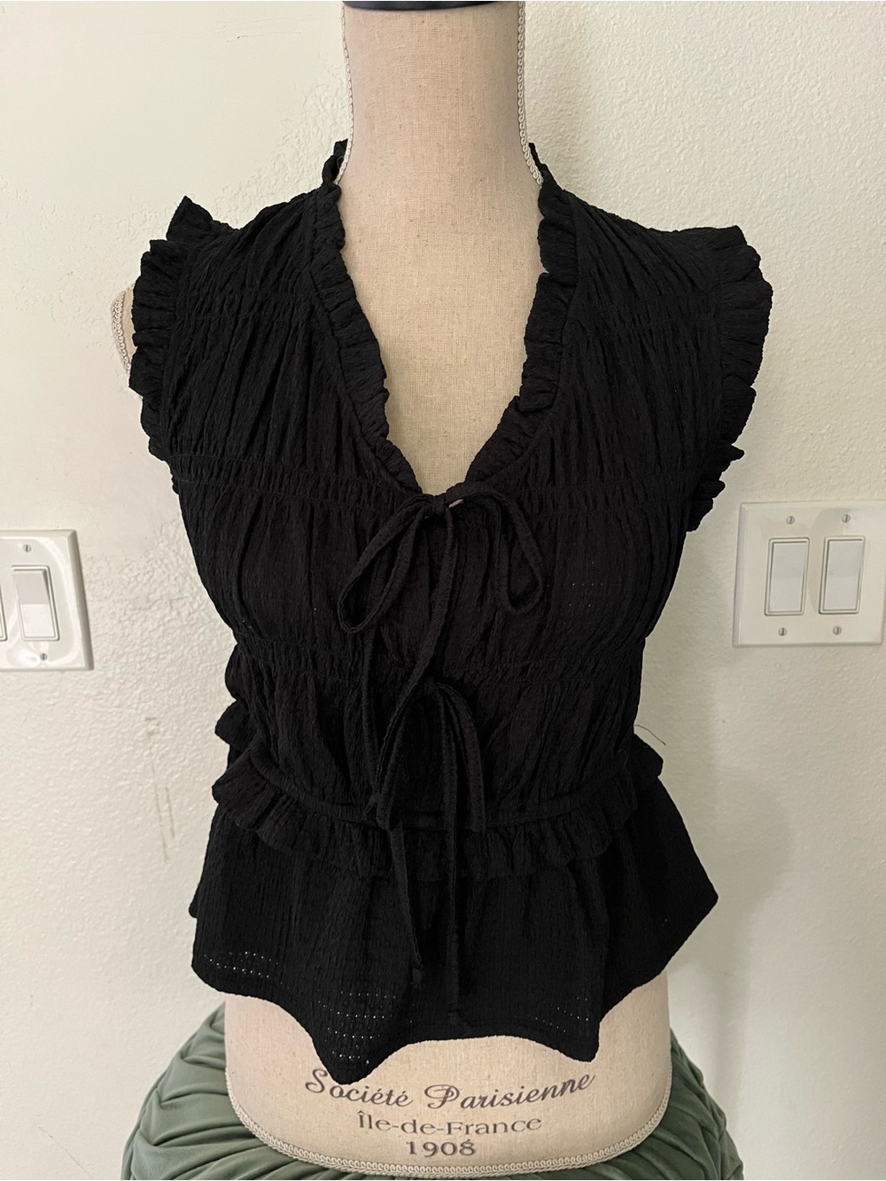 Time and Tru Black Ruffle Tie-Front Peplum Top
